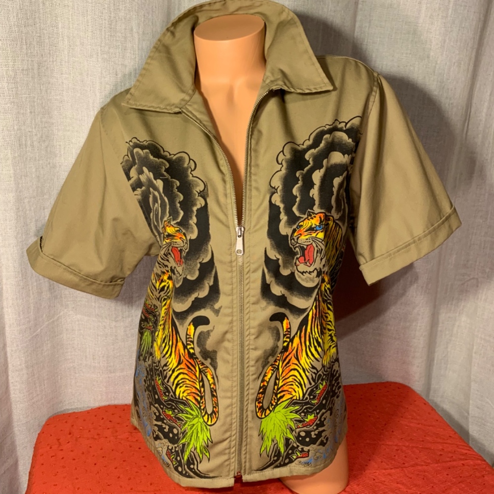 Tiger tattoo art zip up top. Unisex - Picture 6 of 7